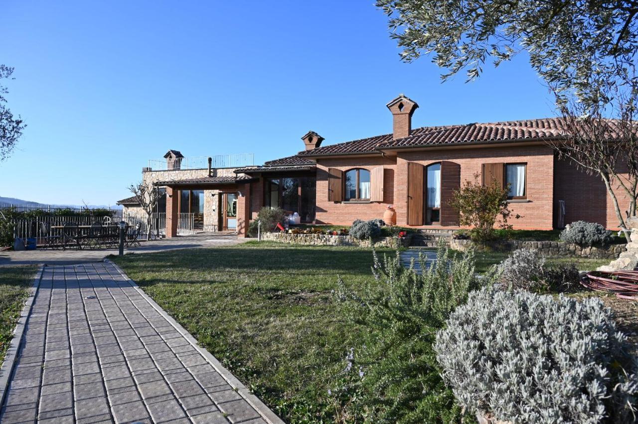 Agriturismo A Casa Mia グッビオ エクステリア 写真