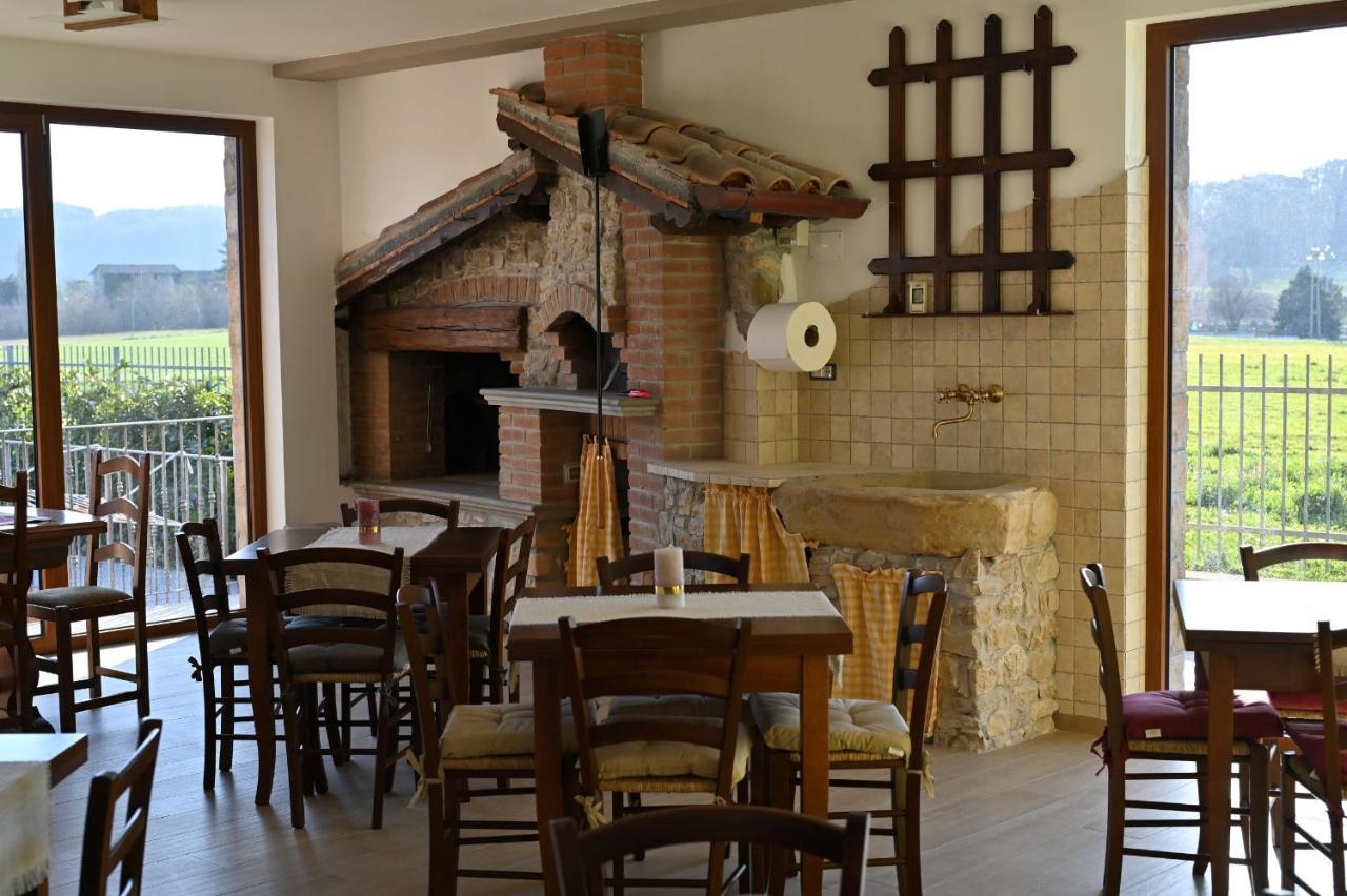 Agriturismo A Casa Mia グッビオ エクステリア 写真